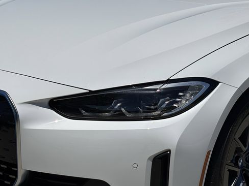 Certified 2023 BMW i4 eDrive40 RWD image 6