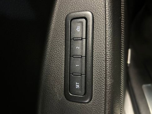 Used 2019 Chevrolet Tahoe LT image 17