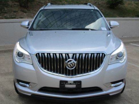 Used 2017 Buick Enclave Premium w/ Experience Buick Package image 5