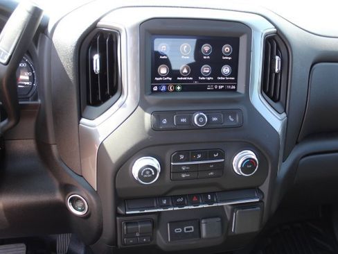 New 2025 GMC Sierra 2500 Pro w/ Convenience Package image 10