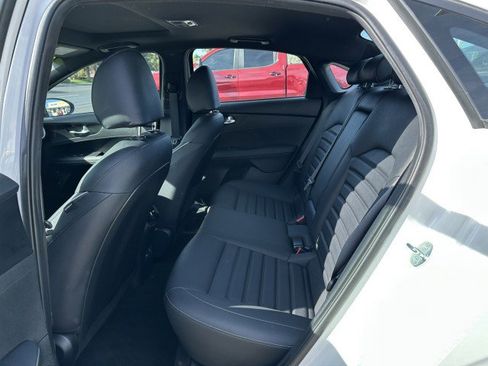 Used 2023 Kia Forte GT-Line w/ GT-Line Premium Package image 14