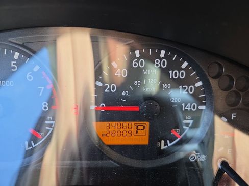 Used 2017 Nissan Frontier SV image 12