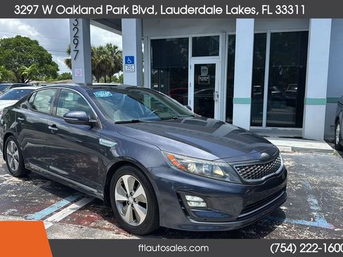 Used 2014 Kia Optima EX w/ White Interior Package FWD image 3