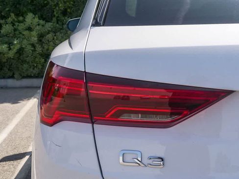 Used 2024 Audi Q3 2.0T Premium image 15