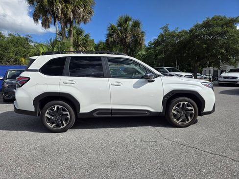Certified 2025 Subaru Forester Limited w/ Popular Package #2 AWD/4WD image 2