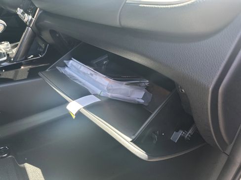 Used 2025 Kia Seltos EX w/ EX Sunroof Package image 42