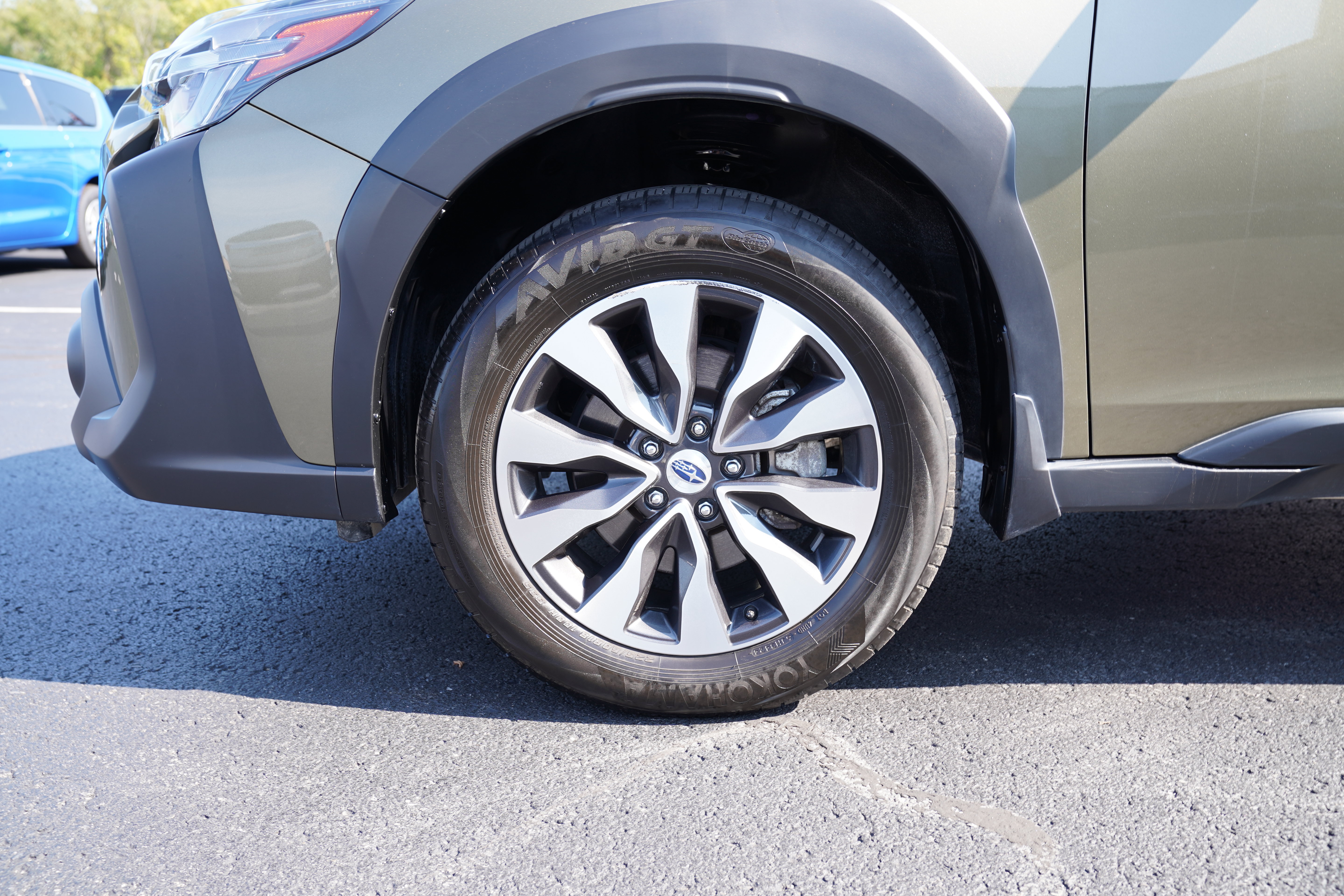 Used 2025 Subaru Outback Limited AWD/4WD image 15