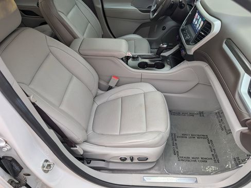 Used 2017 GMC Acadia SLT image 23