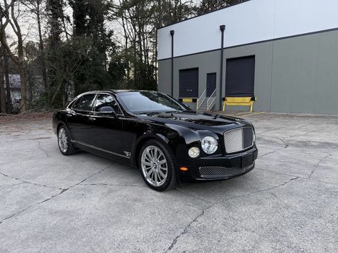 Used 2014 Bentley Mulsanne image 50