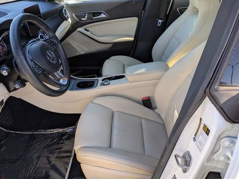 Used 2019 Mercedes-Benz CLA 250 4MATIC image 14