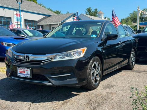 Used 2016 Honda Accord LX image 11
