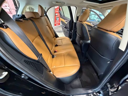 Used 2015 Lexus CT 200h FWD image 44
