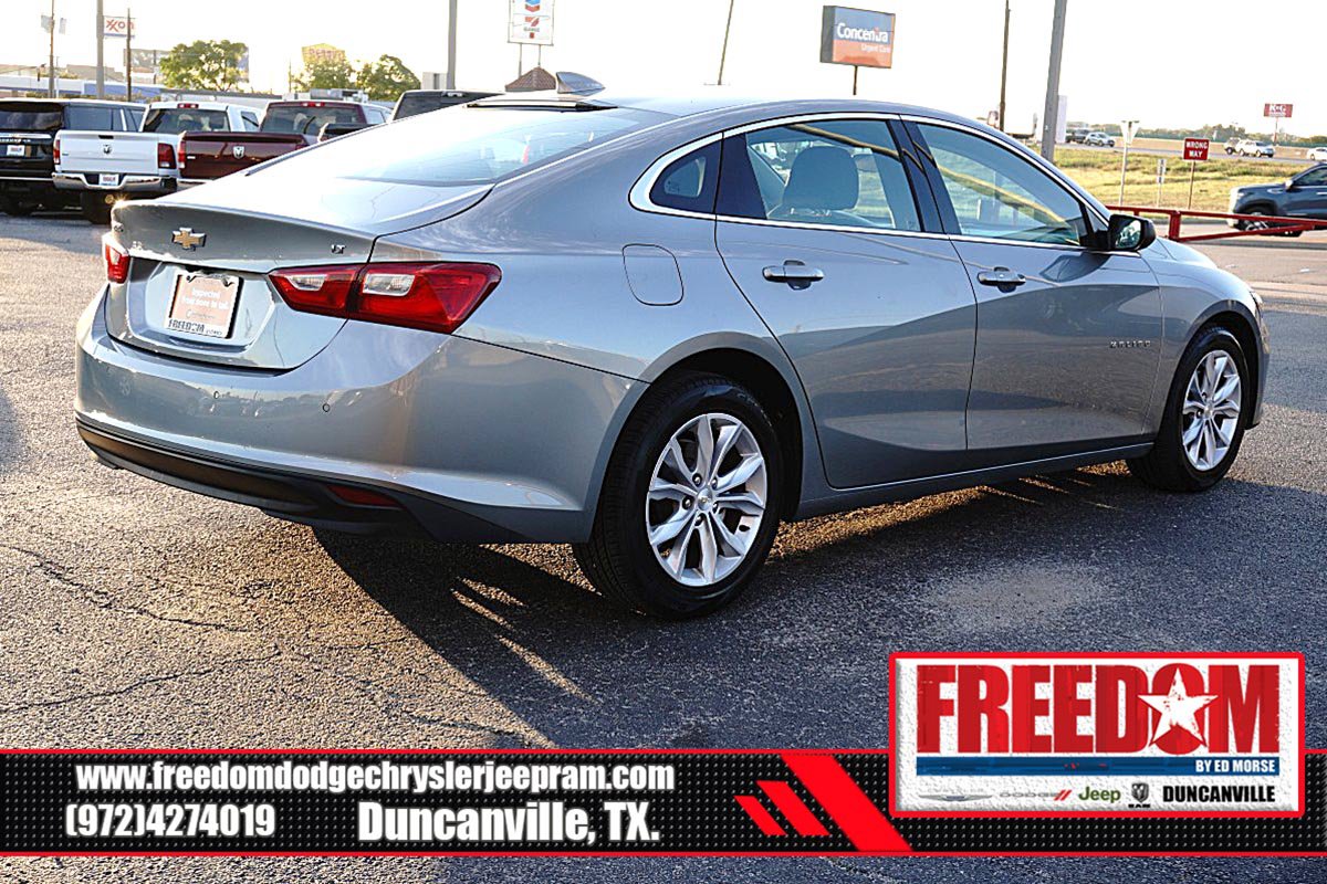 Used 2025 Chevrolet Malibu LT FWD image 5