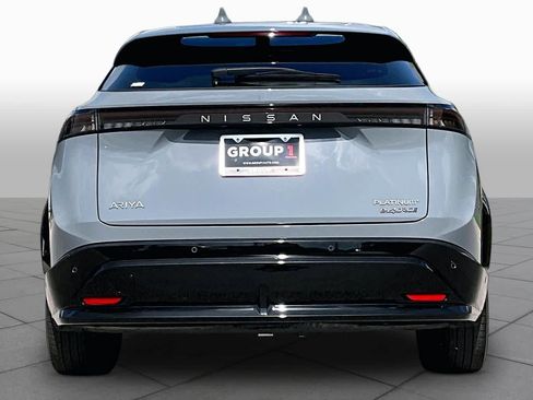 Used 2024 Nissan Ariya AWD image 4