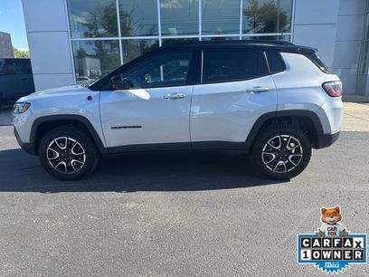 Used 2025 Jeep Compass Trailhawk