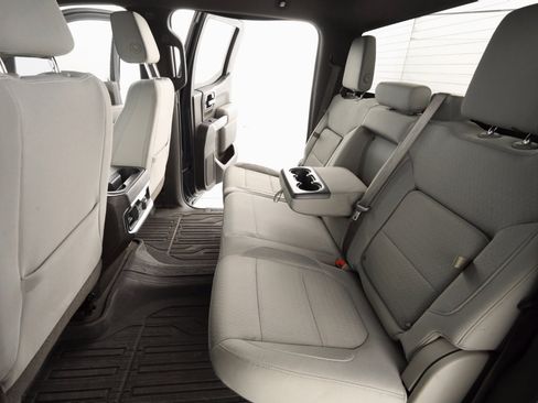 Used 2019 GMC Sierra 1500 Elevation image 24