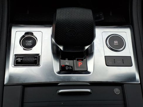 Used 2024 Jaguar F-PACE SVR AWD/4WD image 16