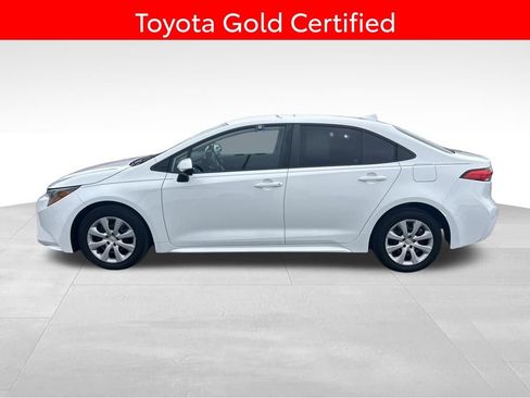 Certified 2023 Toyota Corolla LE image 2