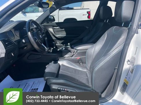 Used 2018 BMW M2 RWD image 17