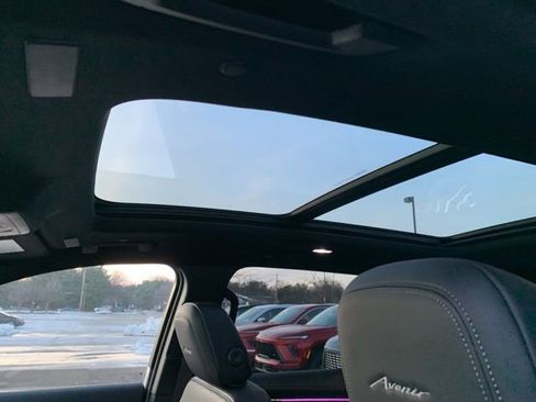 New 2026 Buick Enclave Avenir w/ Super Cruise Package image 13