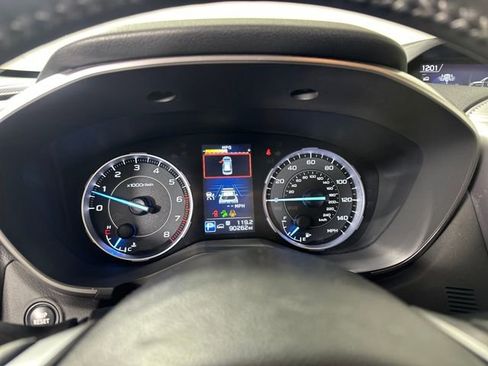 Used 2019 Subaru Ascent Touring w/ Popular Package #2 image 17