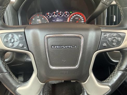 Used 2015 GMC Sierra 1500 Denali w/ Driver Alert Package AWD/4WD image 19