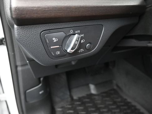 Used 2022 Audi Q5 2.0T Premium Plus AWD/4WD image 13