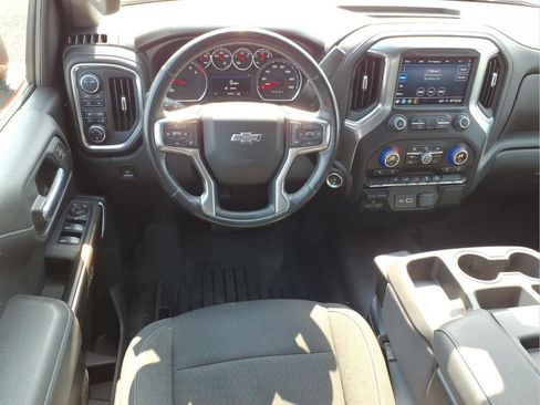 Certified 2022 Chevrolet Silverado 1500 RST AWD/4WD image 14