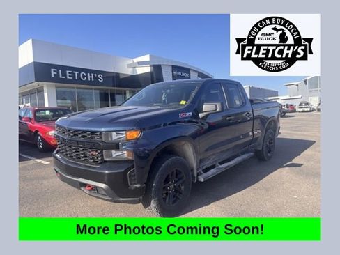 Used 2019 Chevrolet Silverado 1500 Custom Trail Boss w/ Custom Convenience Package AWD/4WD image 1