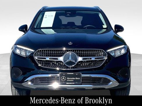 Certified 2025 Mercedes-Benz GLC 350e 4MATIC image 4
