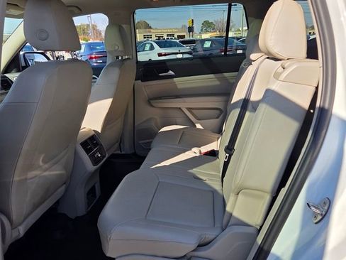 Used 2020 Volkswagen Atlas SEL image 6