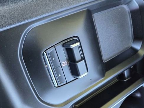 Used 2024 GMC Sierra 2500 Denali w/ Denali Reserve Package image 25