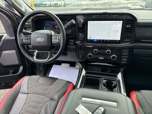 Used 2024 Ford F250 Lariat w/ Lariat Ultimate Package AWD/4WD image 10