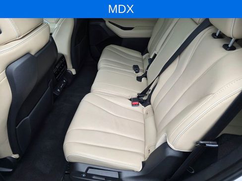 Used 2024 Acura MDX SH-AWD w/ Advance Package image 14