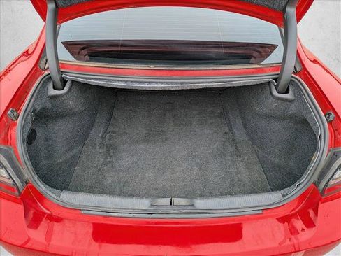 Used 2019 Dodge Charger R/T image 7