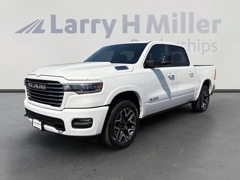 New 2026 RAM 1500 Laramie AWD/4WD image 1