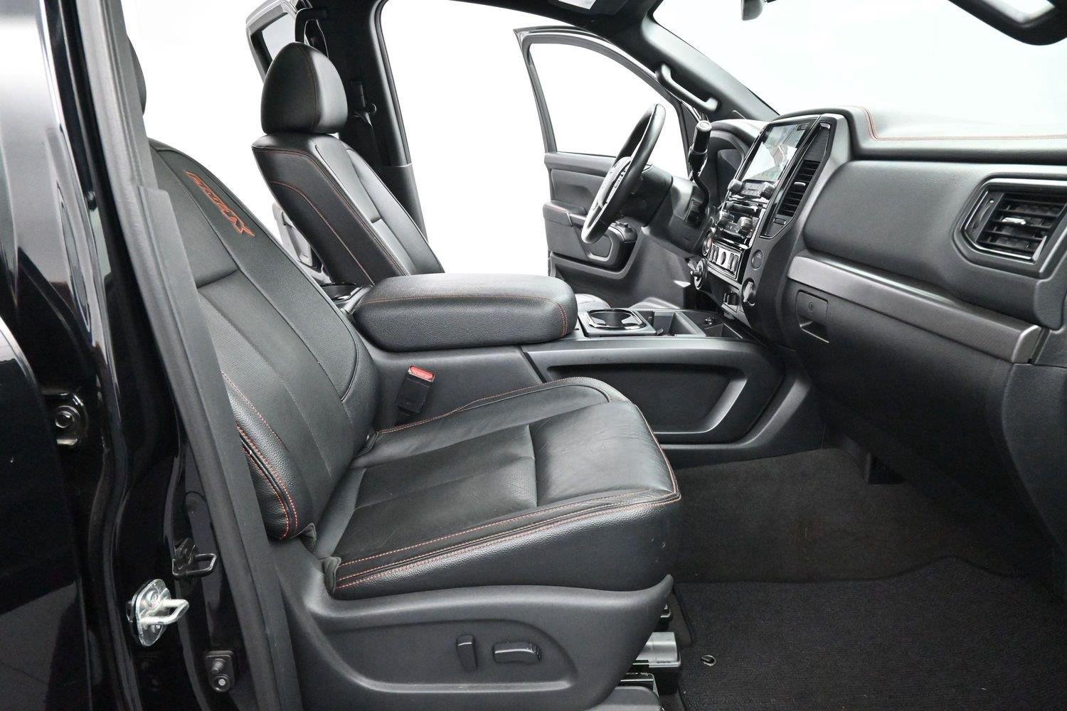 Used 2021 Nissan Titan PRO-4X w/ Pro-4x Convenience Package AWD/4WD image 32