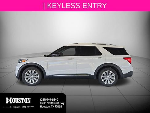 Used 2023 Ford Explorer Limited w/ Limited Technology Package RWD image 6