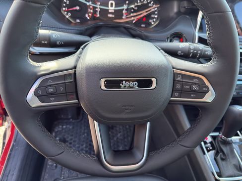 New 2026 Jeep Compass Latitude w/ Quick Order Package 29K AWD/4WD image 15
