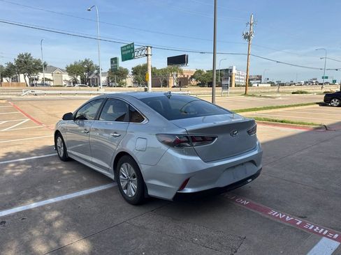 Used 2019 Hyundai Sonata SE FWD image 13