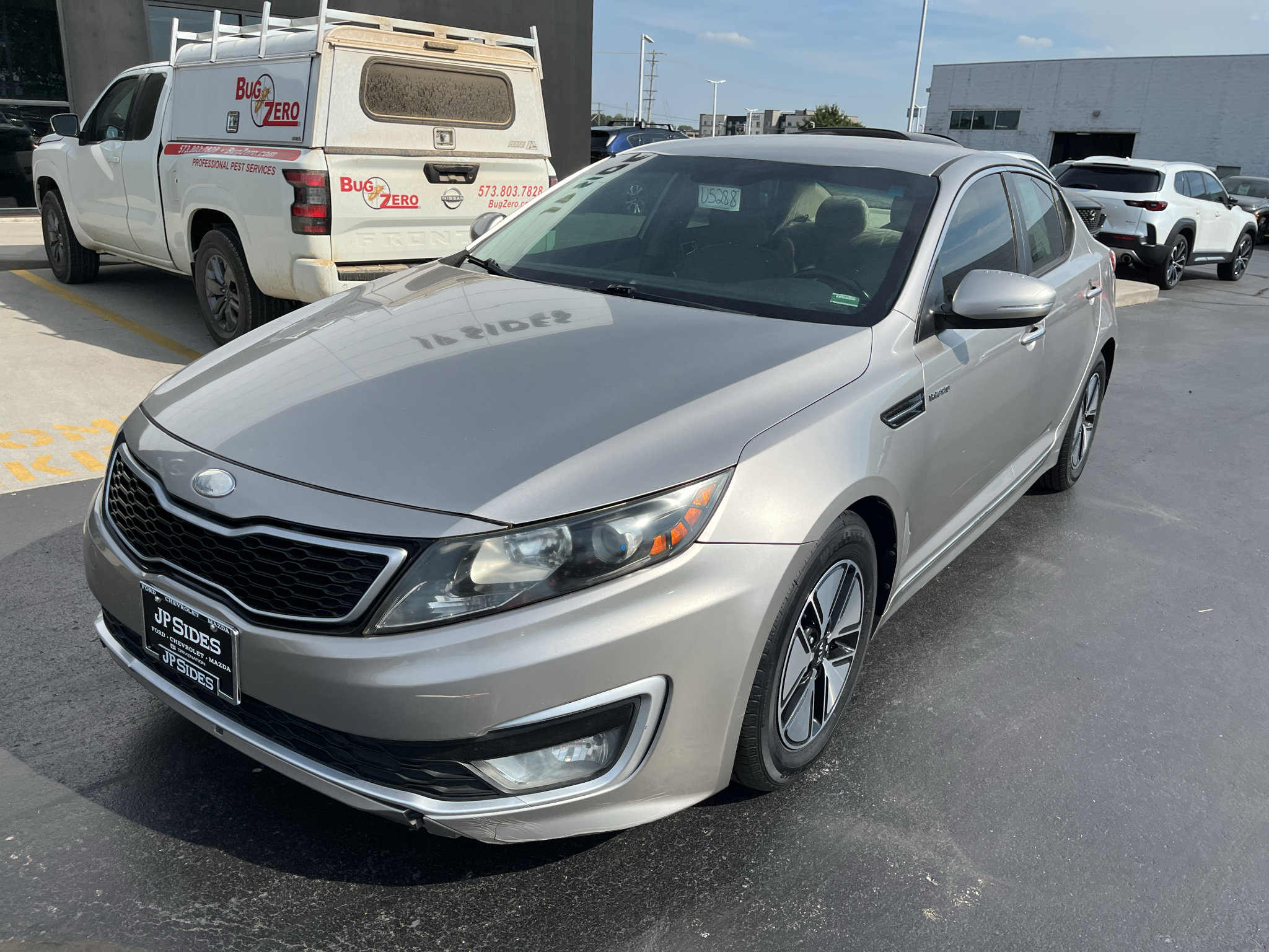 Used 2013 Kia Optima LX w/ Hybrid Convenience Pkg FWD image 4