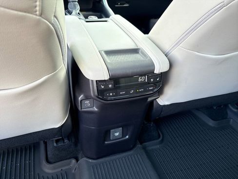 Used 2026 Toyota Grand Highlander Platinum image 42