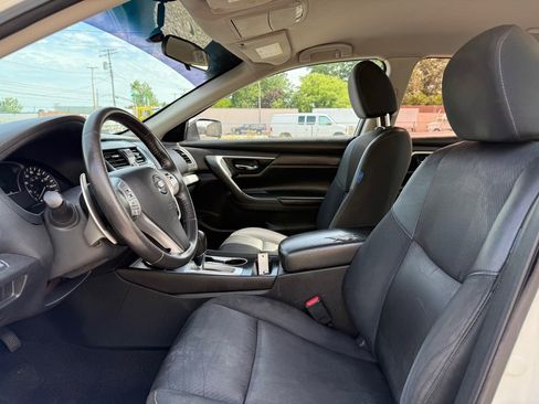 Used 2016 Nissan Altima 2.5 SR image 9