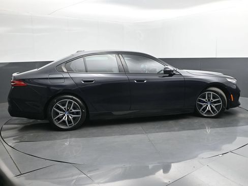 Used 2025 BMW i5 xDrive40 w/ M Sport Package AWD/4WD image 45