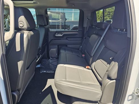 New 2026 GMC Sierra 3500 Denali w/ Denali Reserve Package AWD/4WD image 18