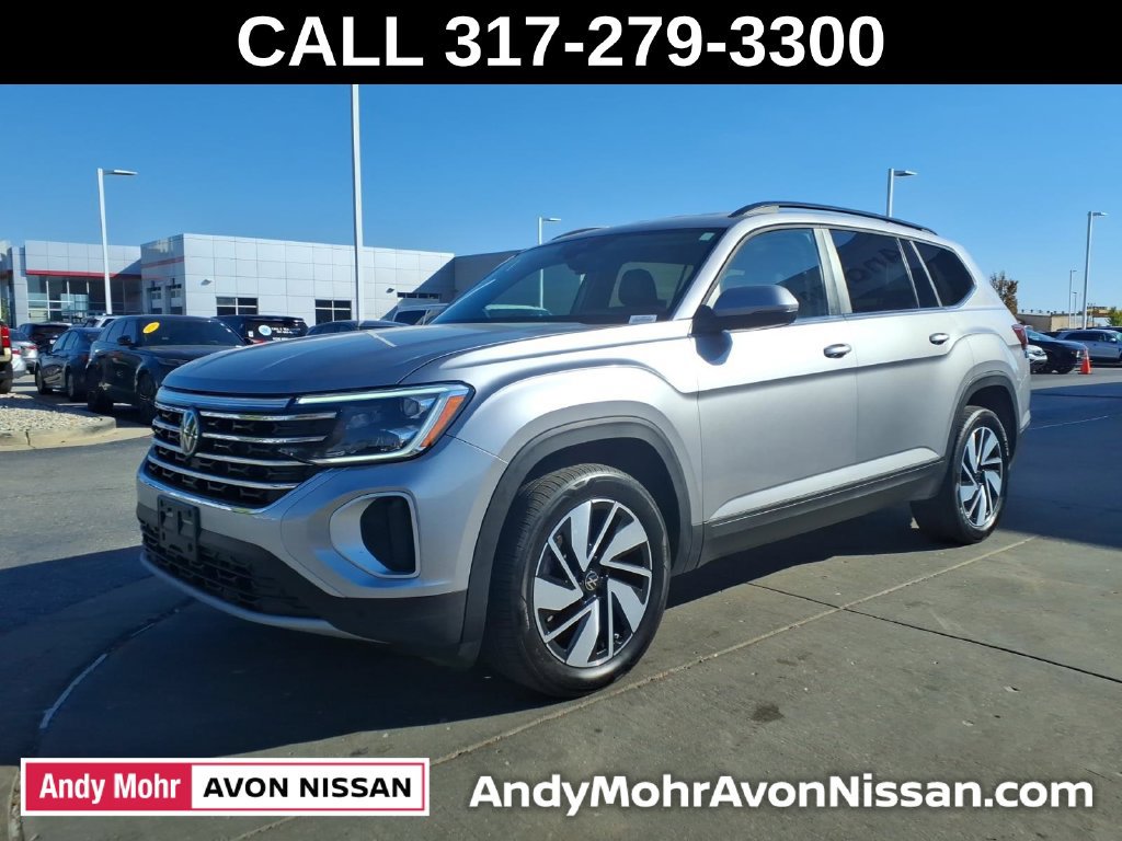 Used 2024 Volkswagen Atlas SE AWD/4WD image 4