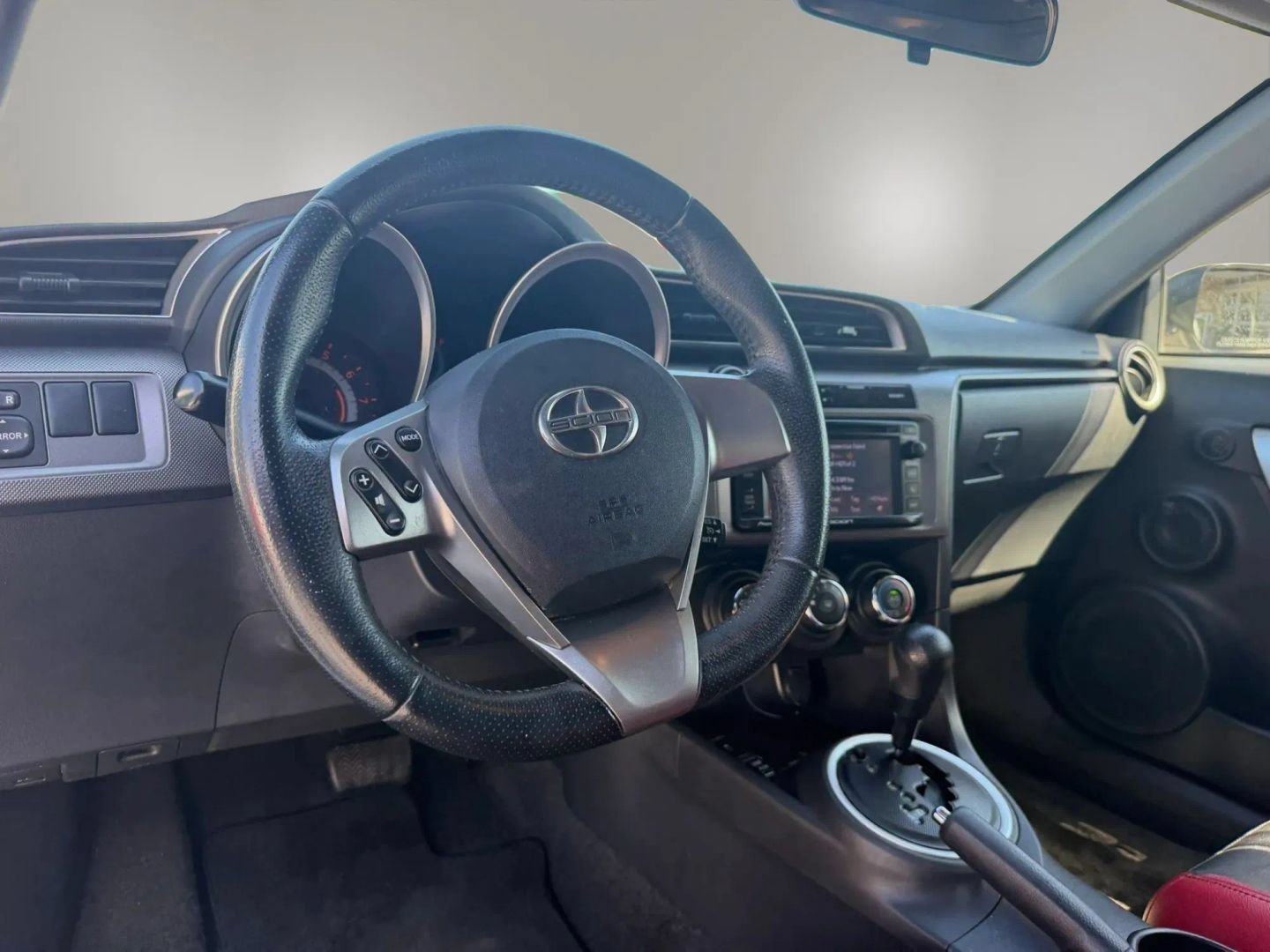 Used 2014 Scion tC FWD image 11