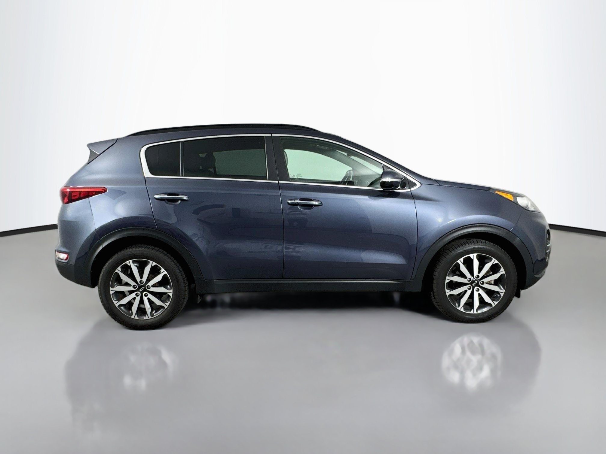 Used 2019 Kia Sportage EX w/ EX Premium Package AWD/4WD image 8