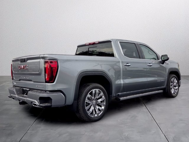 Used 2026 GMC Sierra 1500 Denali RWD image 4