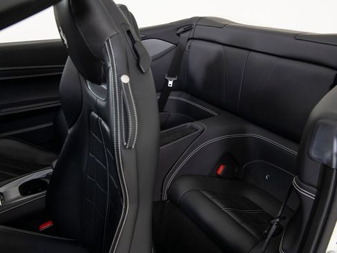 Certified 2022 Ferrari Portofino M RWD image 40